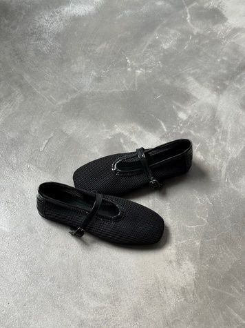Black mesh ballet flats