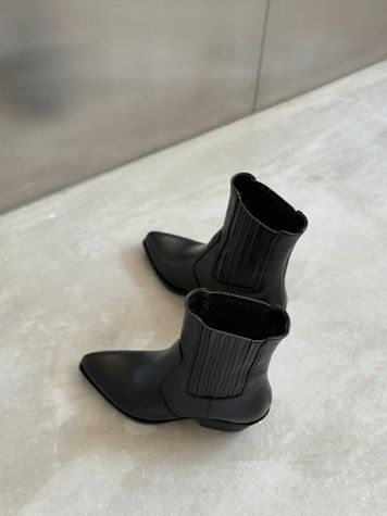 Summer cowboys with elastic band, black
