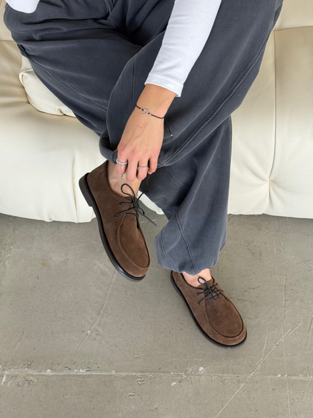 Anatomical derby shoes, brown suede