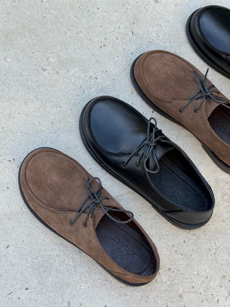 Anatomical derby shoes, brown suede